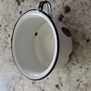 Primitive metal decor tin antique